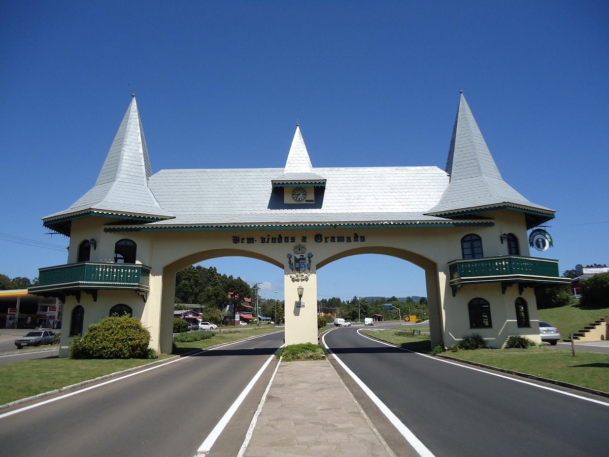 PACOTE GRAMADO E CANELA COM PARQUE DA FERRADURA & PLATAFORMA SKY GLASS - portico-via-taquara