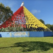 PACOTE TEMPLO BUDISTA DE TRÊS COROAS, ALMOÇO RESTAURANTE MEU CANTINHO COM MINI FAZENDINHA , CUCAS E COMPRAS EM OUTLET DE NOVO HAMBURGO-DIA 23 DE NOVEMBRO-DOMINGO - thumbnail_IMG_5623