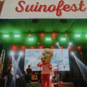 PACOTE SUINOFEST-CRISTO PROTETOR DE ENCANTADO E CHOCOLATES DIVINE -20 DE JUNHO DE 2026 - IMG_3044 (3)