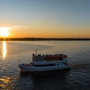 PACOTE DIA DAS MÃES-HAPPY HOUR NO BARCO NOIVA DO CAI COM SHOW DO EDY CARLOS -10 DE MAIO - thumbnail_PHOTO-2024-02-21-15-19-11 (1)
